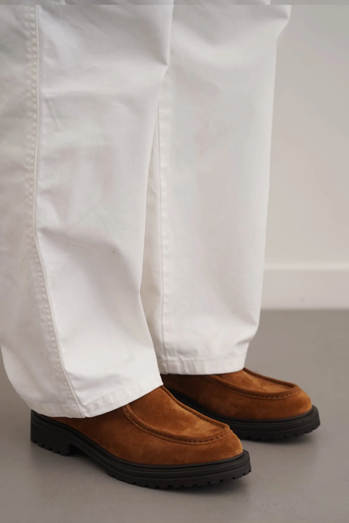 LEATHER MOC-TOE SHOES